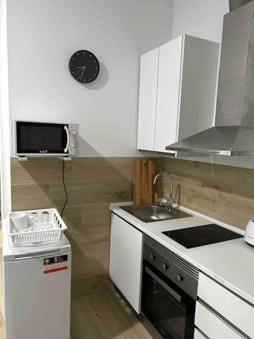 Estudio Avd. Velazquez Malaga Luaran gambar